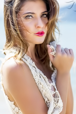 Amazing Alana Alexandrino