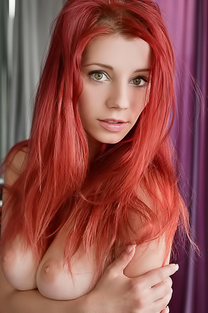 Classic Beauty Redhead Girl Ariel