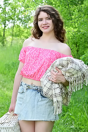 Carrie With Perky Breasts And Trickles Down Her Sexy Body