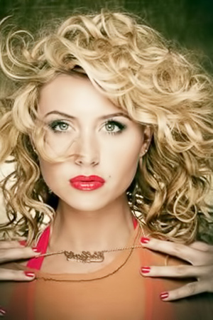 Alyson Michalka