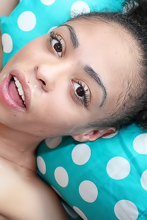 Isabella Gonzales rides the Office Desk with Passion