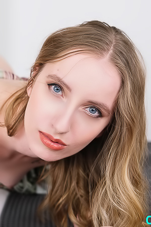 Trixies Lips Quiver With Anticipation For Throbbing Cock