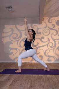Mandy Muse Yoga Training