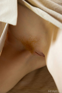 Alice Mido Flaunts Her Firm Round Ass Provocatively