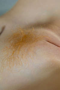 Alice Mido Flaunts Her Firm Round Ass Provocatively