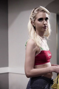 Chloe Cherry Getting Fucked In 3some Sex Party