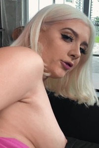 Gia OhMy Give A Foot Job And Take Big Cock