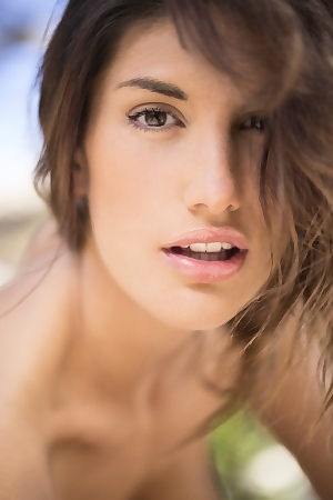 August Ames Horny Girl In Jeans