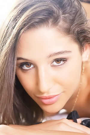 Abella Danger Shows Her Round Ass picture gallery