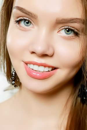 Petite Brunette Teensjows Her Bude Body