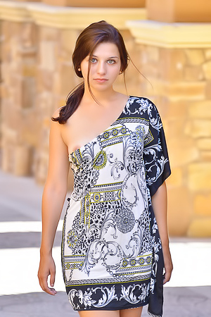 Kinky Fashion porn pic gallery