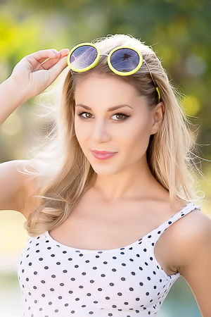 In The Shade porn pics gallery