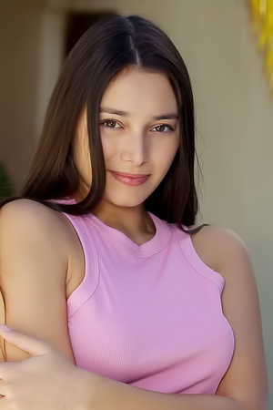 Stunning Brunette Shelena