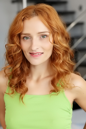 Lucianna Lucci Taking With Her Plump Twat And Her Lovely Slim Body