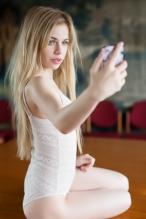Kara And Heidi Romanova And The Girls Offer Full-exposure And Impressive Variety