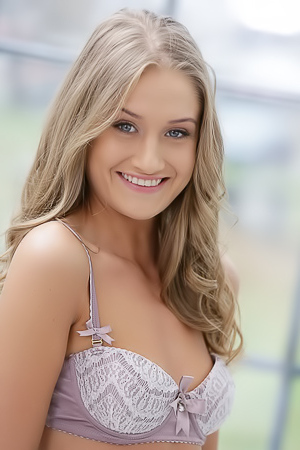Loving On A Cloudy Day porn pics gallery