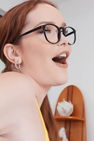Lauren Phillips Teases As She Faces Fucks